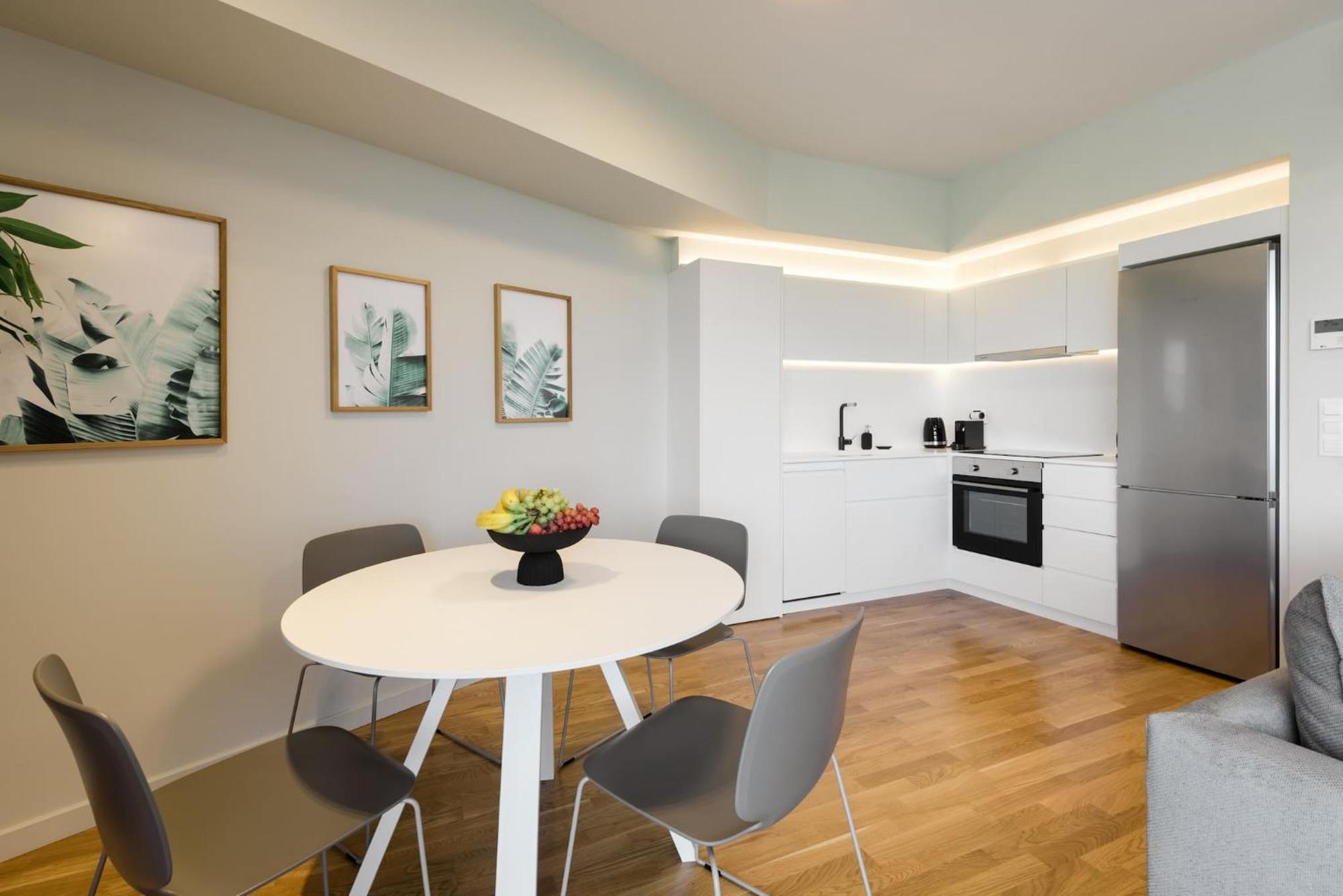 Urban Apt With Stunning Acropolis View & Roofdeck Atenas Exterior foto